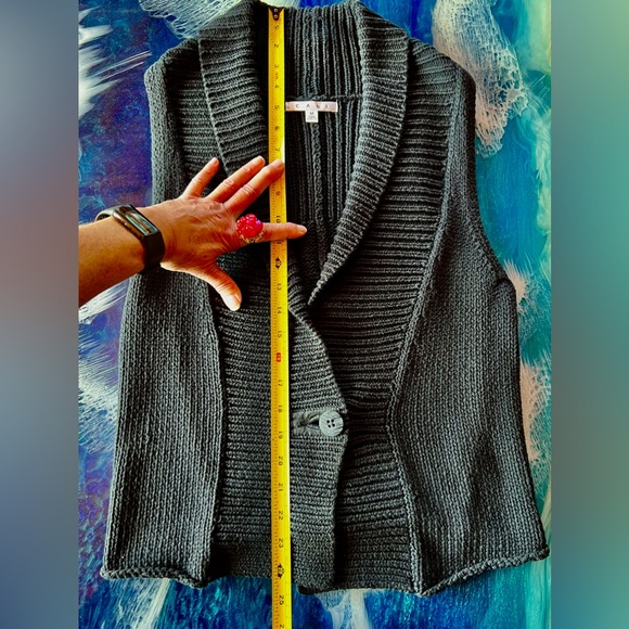 SALE! BUY or BUNDLE! CABI Vest SzM Blk Super Cute over dresses, tanks,blouses! - Picture 8 of 13